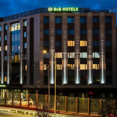 B&B Hotel Warsaw East Esterno foto