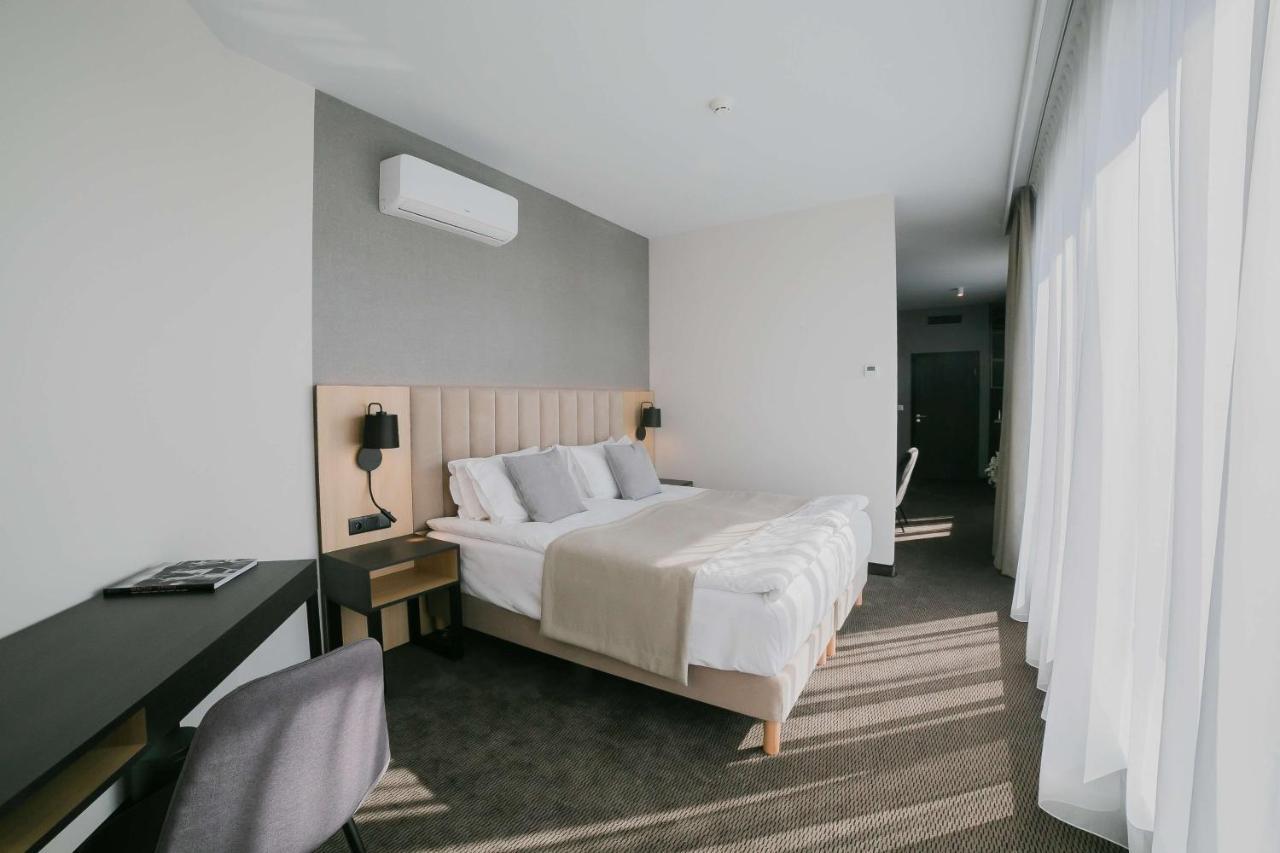 B&B Hotel Warsaw East Esterno foto